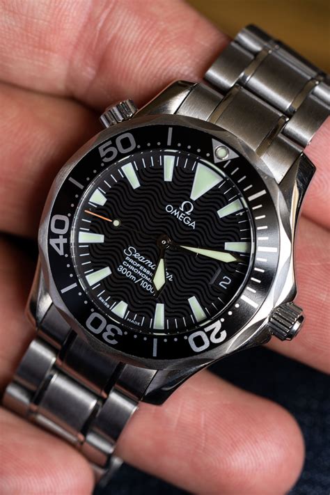 omega seamaster midsize